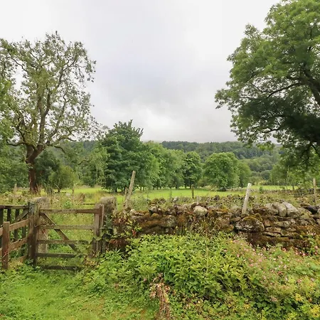 Nuthatch 度假居 *