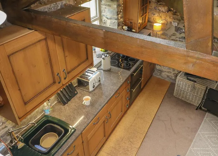 Nuthatch 斯基普顿