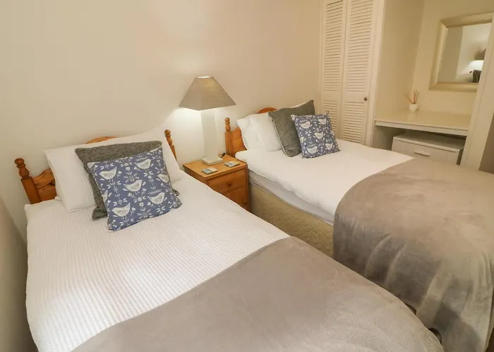 Nuthatch 斯基普顿