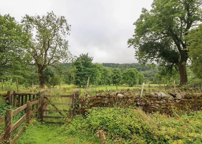 Nuthatch 度假居 *